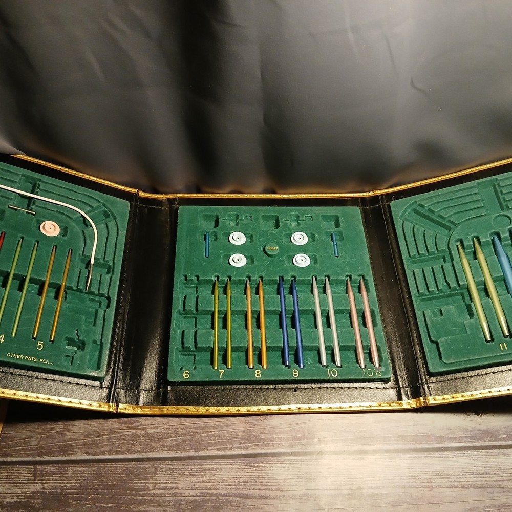 Vntg Sears Needlemaster Knitting Needle Kit Tri-Fold Case 1970's Pieces Missing