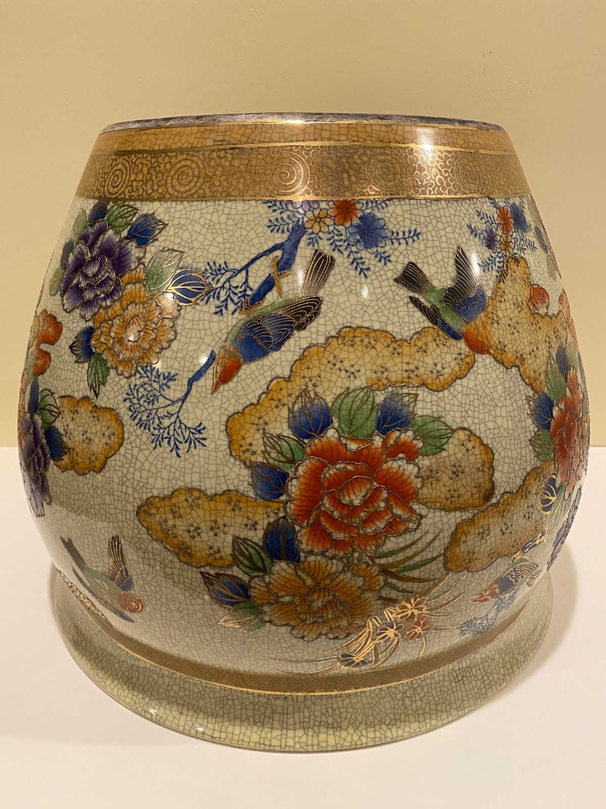 Chinese Planter Fine Porcelain Crackle Glazed Hand-Painted - Near Mint