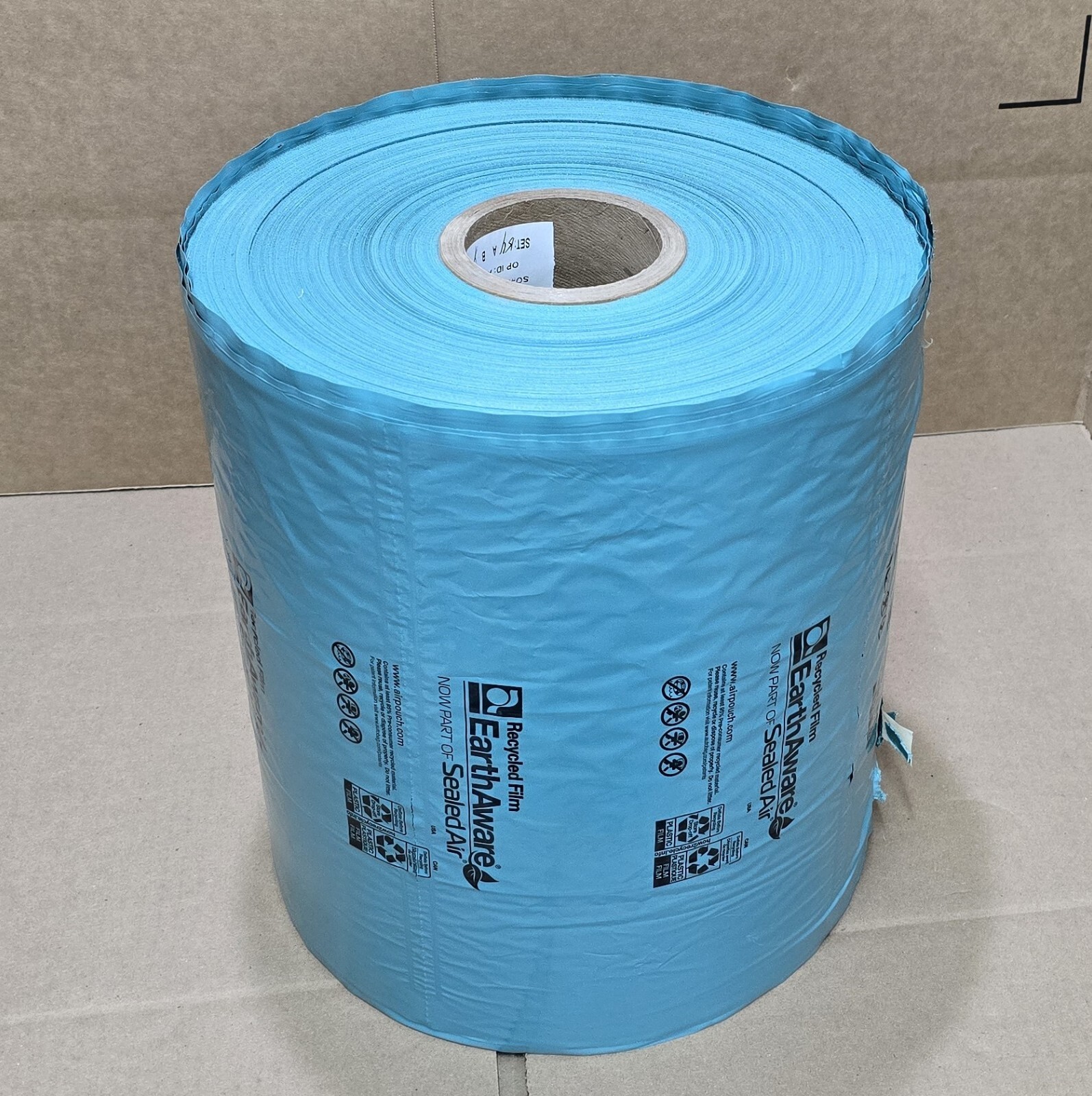 SEALED AIR AirPouch EarthAware 12 X 8 Air Packaging Roll 2600 length # 101107508