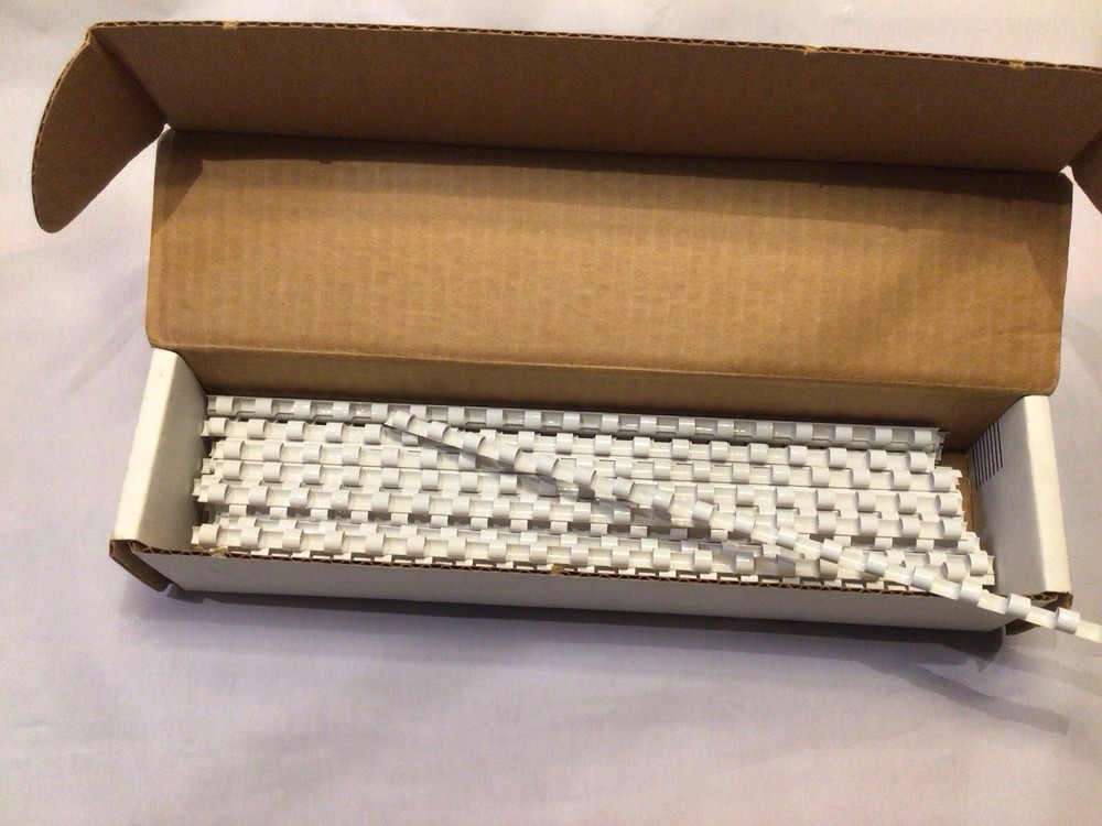 GBC Binding Spirals (Coils) 4000014 -  1/4" Diameter, White - Quantity 49
