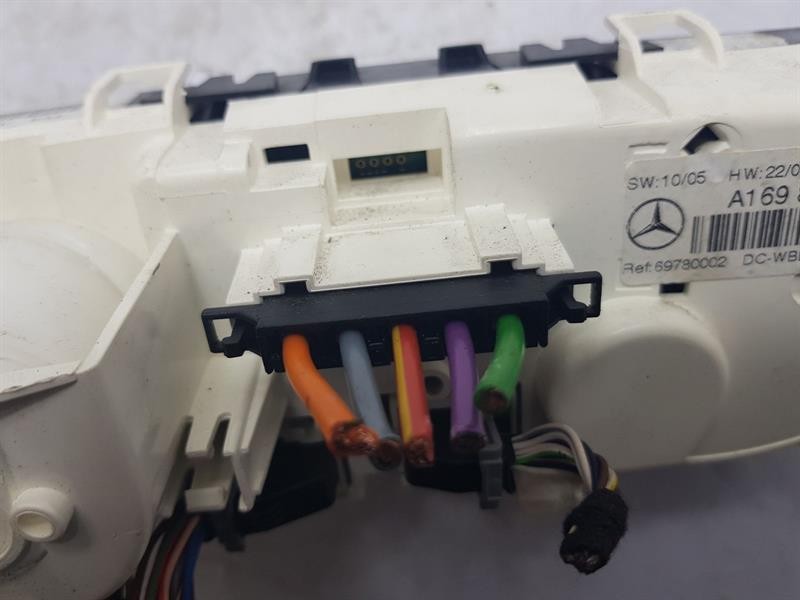 2005 MERCEDES A-CLASS HEATER CONTROL PANEL ASSEMBLY A1698300585