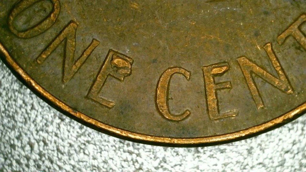 1966 P Lincoln Memorial Cent Two Large Die Chips On Reverse. 66A.