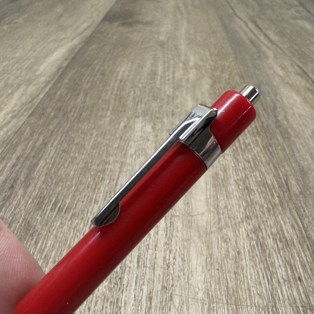 Snap On Tools Red Magnetic Tip Pocket Clip Flat Head Slotted Screwdriver