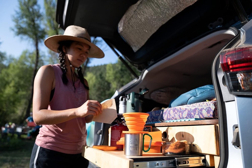 Collapsible coffee drip filter for camping
