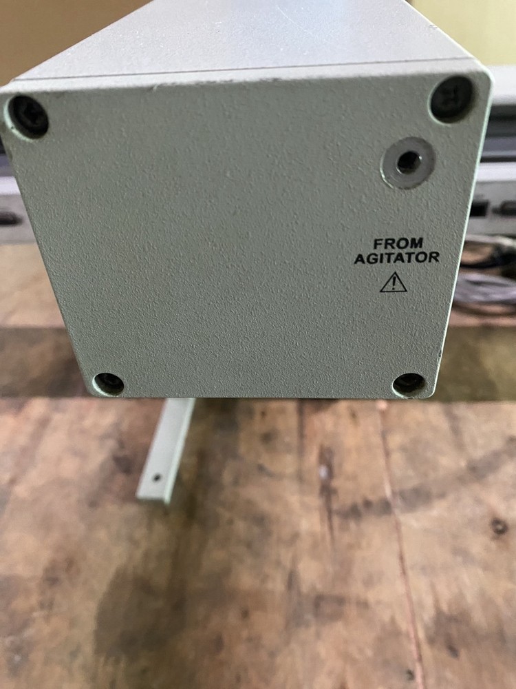 Thermo TriPlus AS Autosampler – w/ Cables, Cracked Cover Panel, Untested