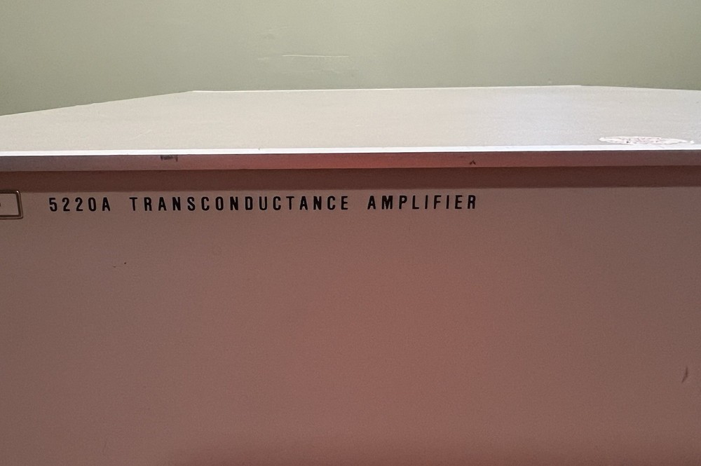 Fluke 5220A Transconductance Amplifier Calibrator