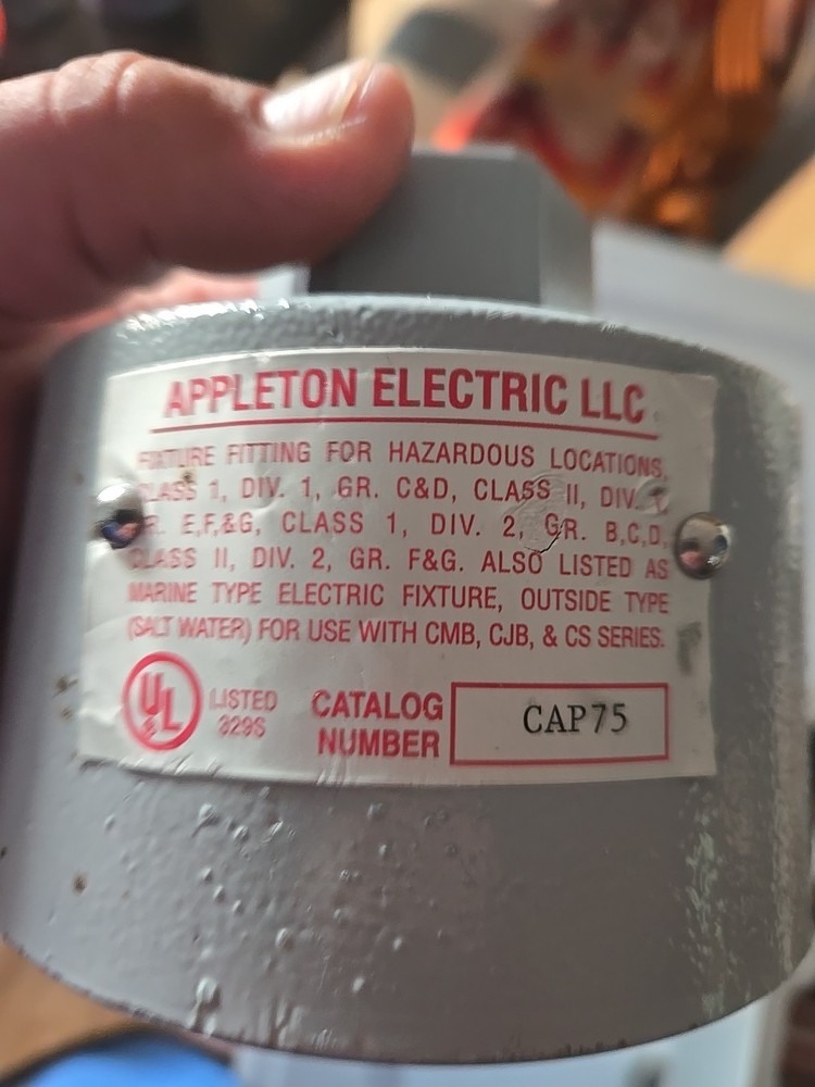 2 New APPLETON CAP75 3/4 PENDANT MTG HOOD