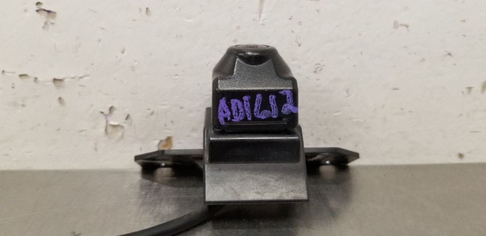 13 CHEVY CAMARO SS REAR VIEW CAMERA