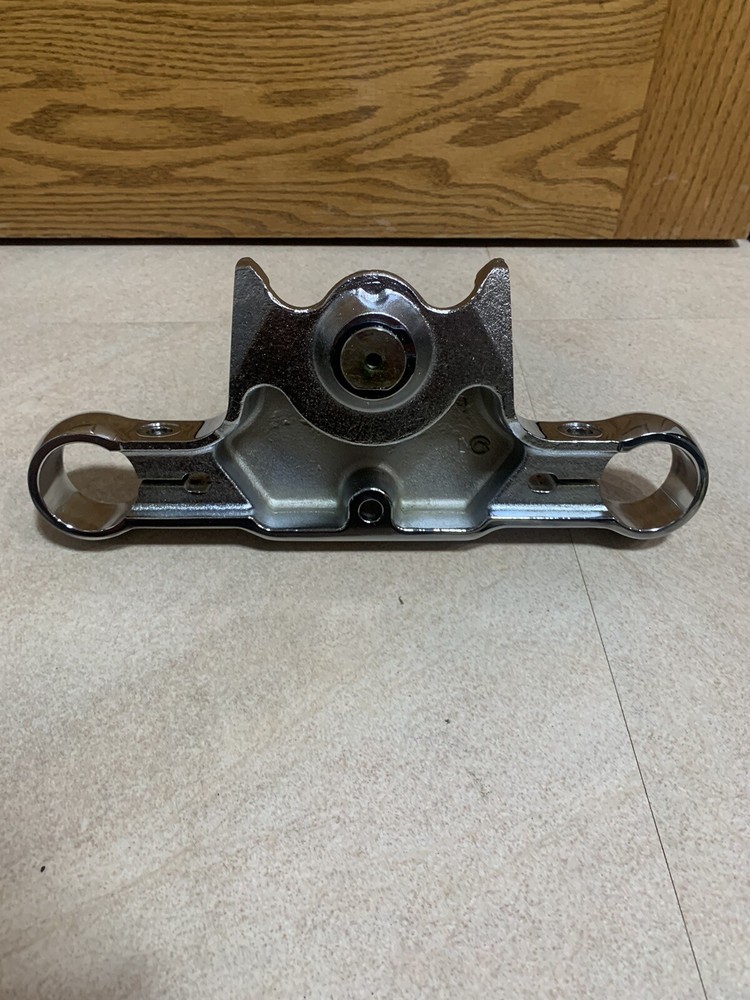 Chrome Triple Tree Bottom Clamp For Harley Davidson