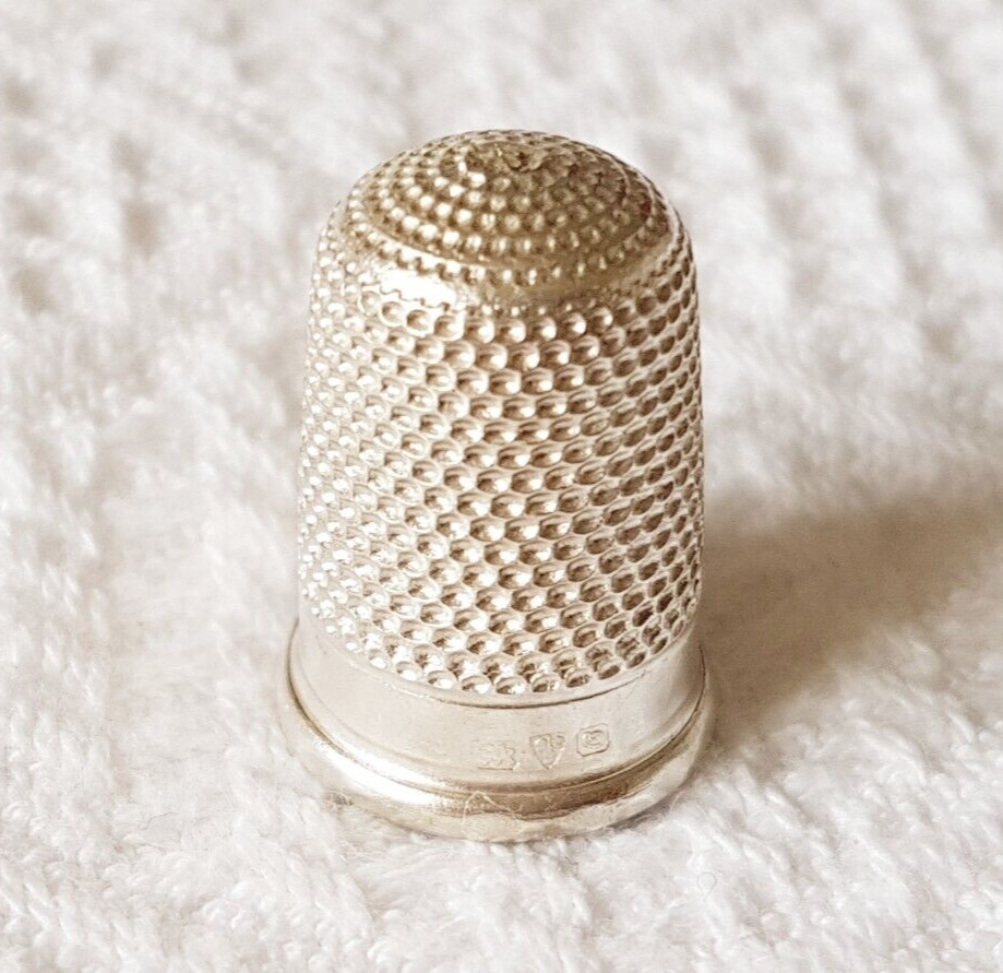 THIMBLE ~ 1914 ~Dimple Pattern ~ Hallmarked Sterling Silver (Chester)