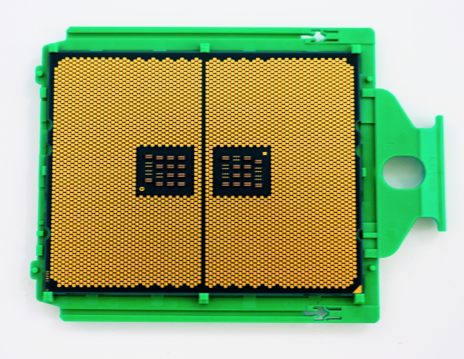 AMD EPYC 7F32 8 Cores 16 Thread SP3 Processor 3.7GHz 95W, No Vendor Lock