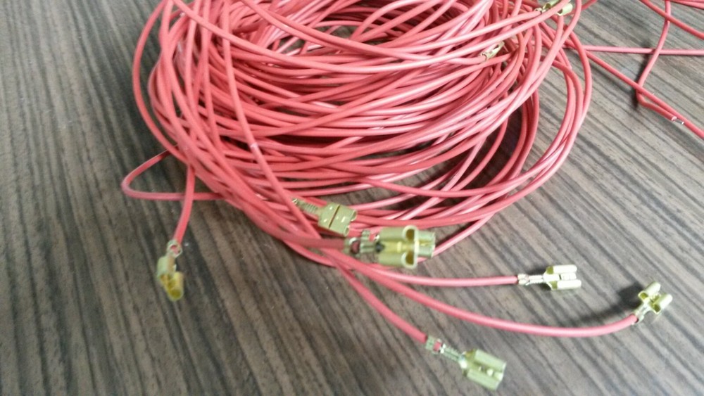 10x 1 core power cable red 0.5mm² 250cm long fixed cable lug 6.3mm