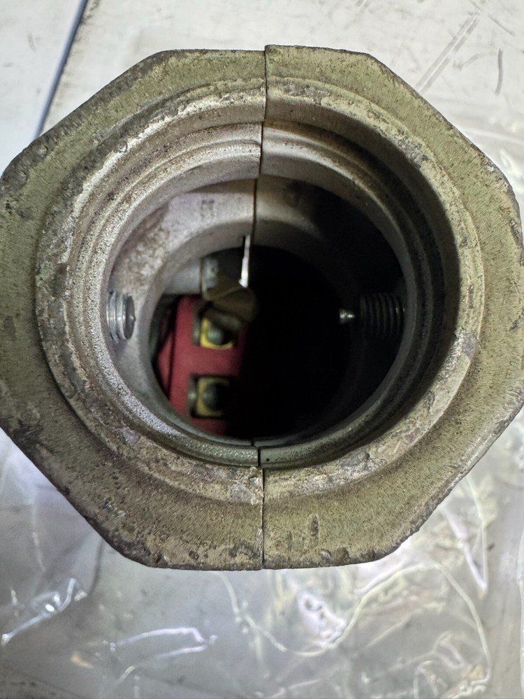 APJ6485 Appleton Plug 3 Phase 60 AMP - AS IS - Missing Nut | Plugs