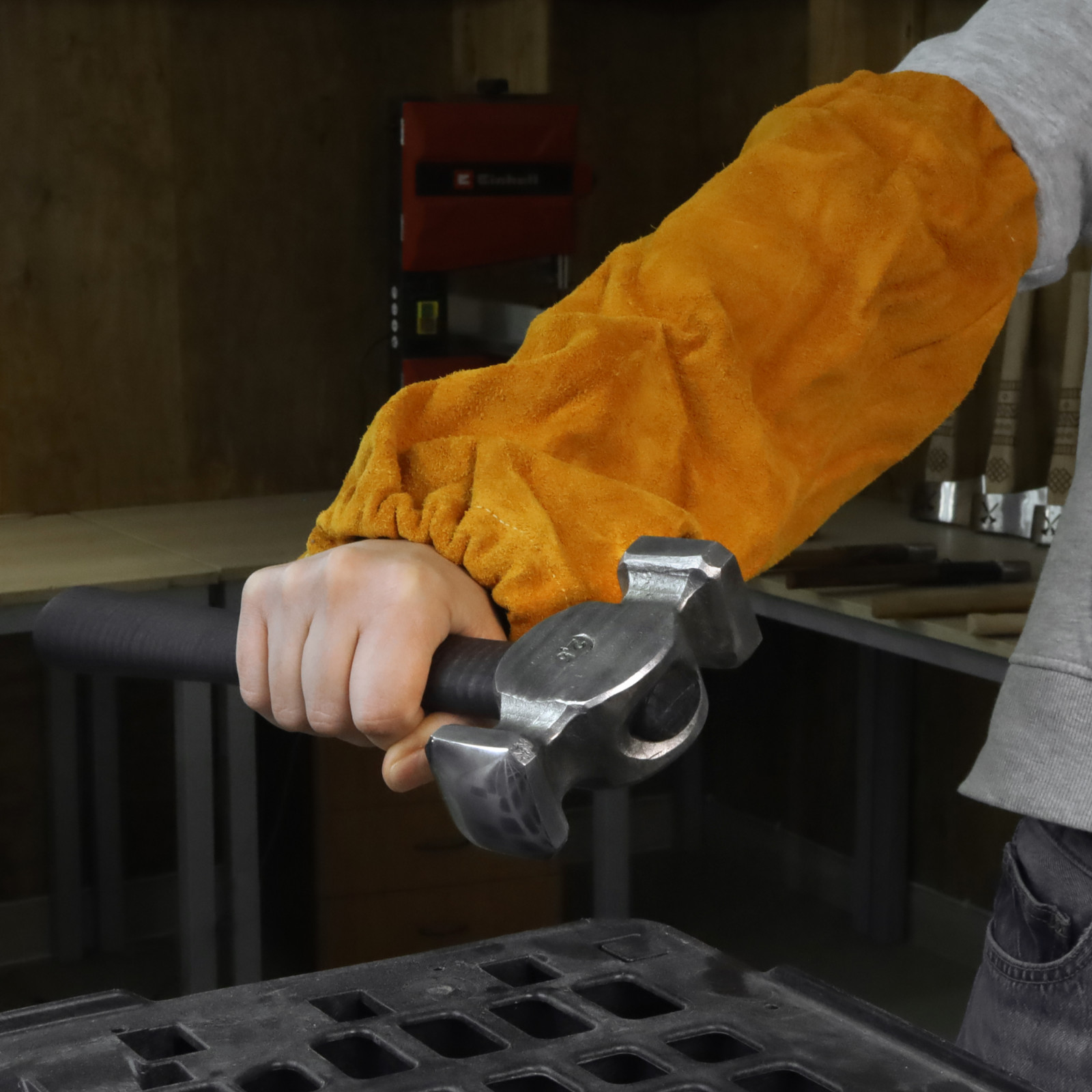 Blacksmith Rounding Hammer 2.5 lb Hand Forged C70W2 Steel Ash Handle Double Face