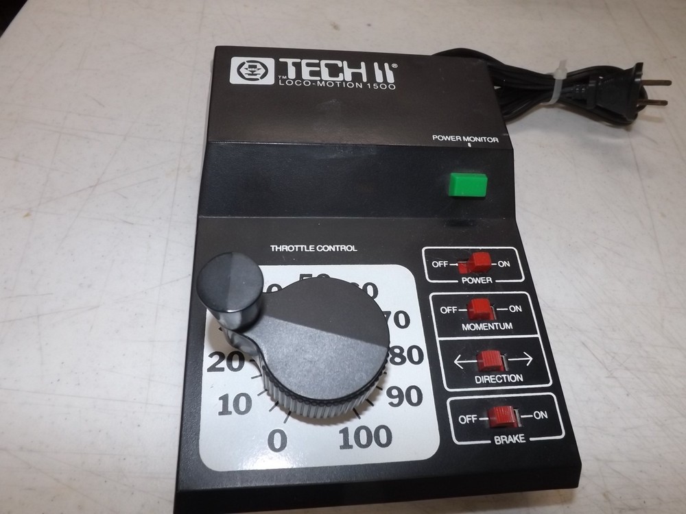 MRC Tech II Loco-Motion 1500 Train Controller HO Scale Transformer