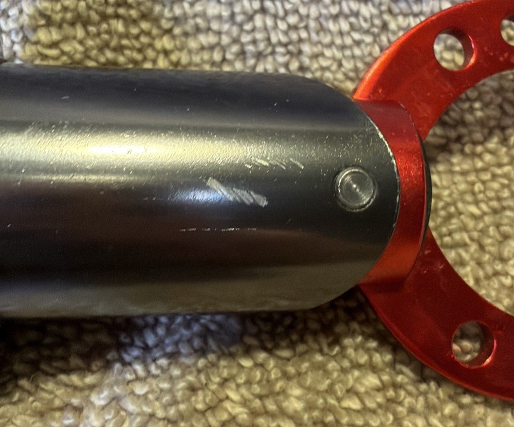 EGO Mini Fish Gripper with a Magnetic Release