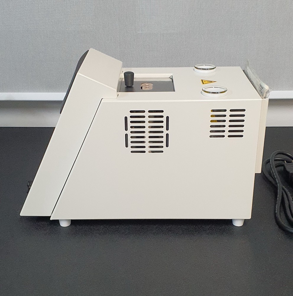 Buchi B-545 Melting point / Boiling point determination