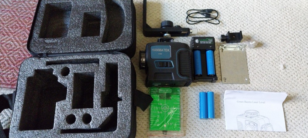 HANMATEK LV2D Self-Leveling 360-Degree Cross Line Laser Level. Untested