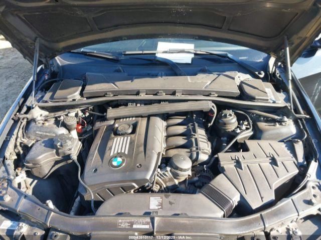 328I 2011 Glove Box 4956190