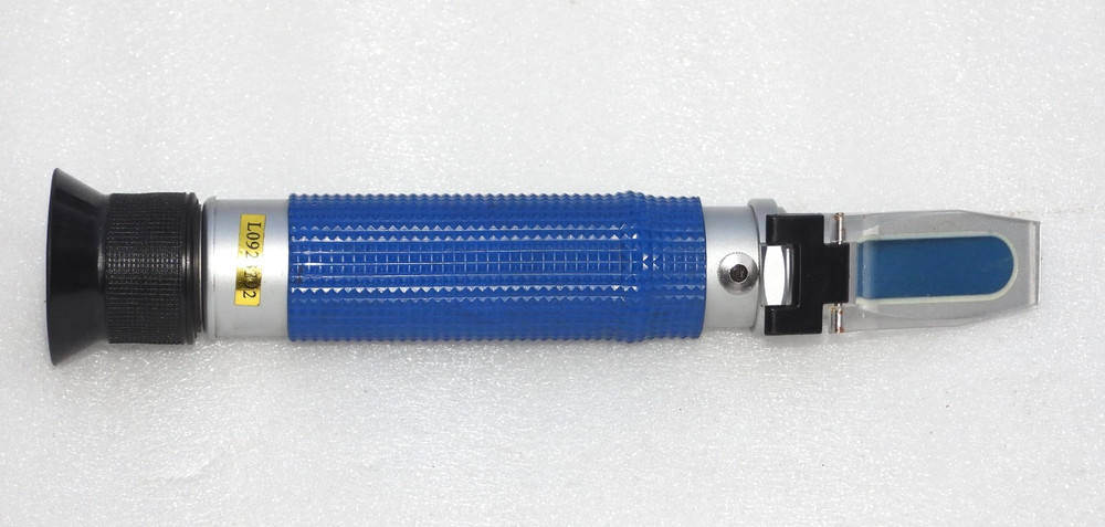 ATC L0923392 PORTABLE COMPACT HAND HELD REFRACTOMETER DEVICE