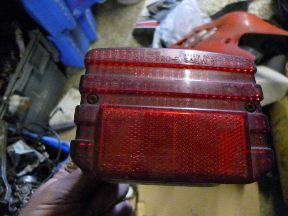 CB 250 RS REAR LIGHT , READ THE DESCRIPTION