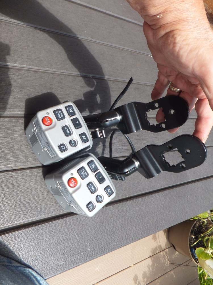 2 Panasonic Network Camera WV-VC30 Full HD With Mounting Adjustable Hardware