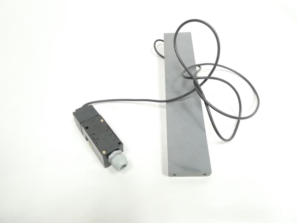 Escort Memory Systems HMS827-04 Passive Conveyor Reader/writer