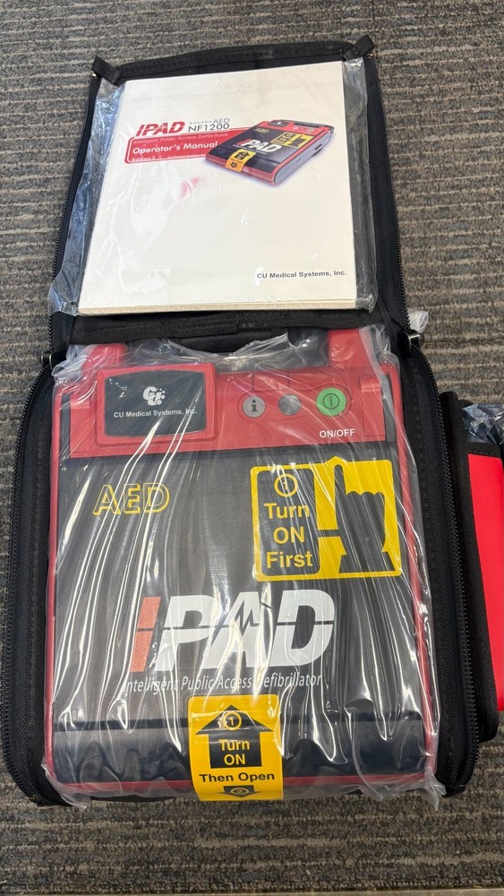 CU Medical  iPAD  NF1200 Semi‑Automatic AED