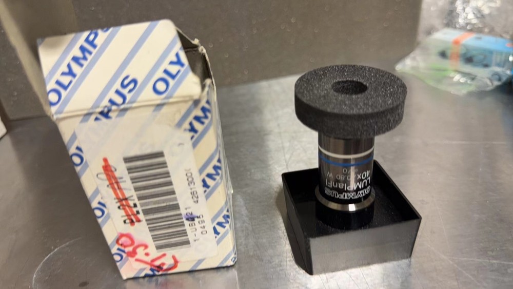 Olympus LUMPlanFI 0.8 Microscope Objective