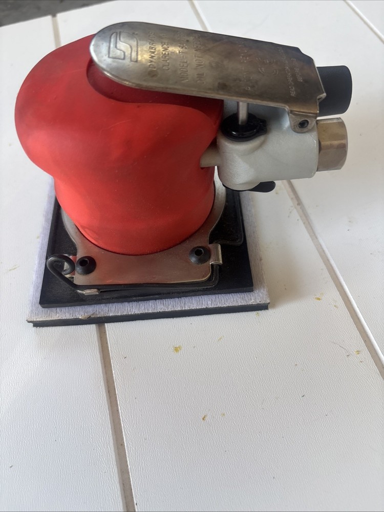DYNABRADE 10470 Air Sheet Sander