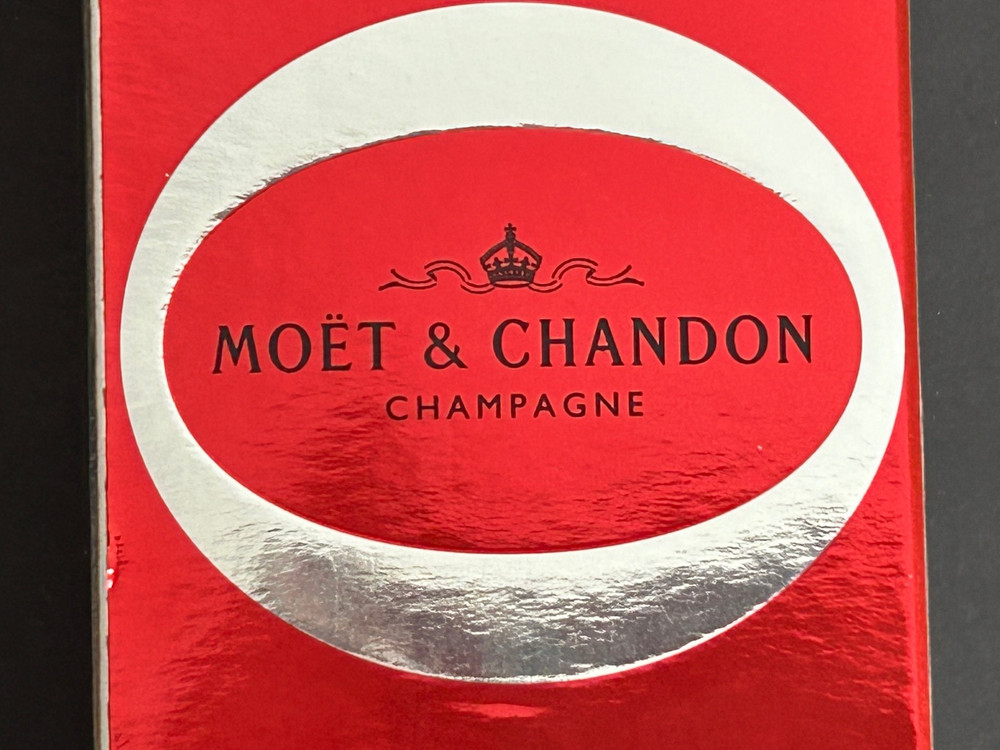 'WHITE STAR' Moet & Chandon 'Empty' Bottle and Gift Box - 2009 -