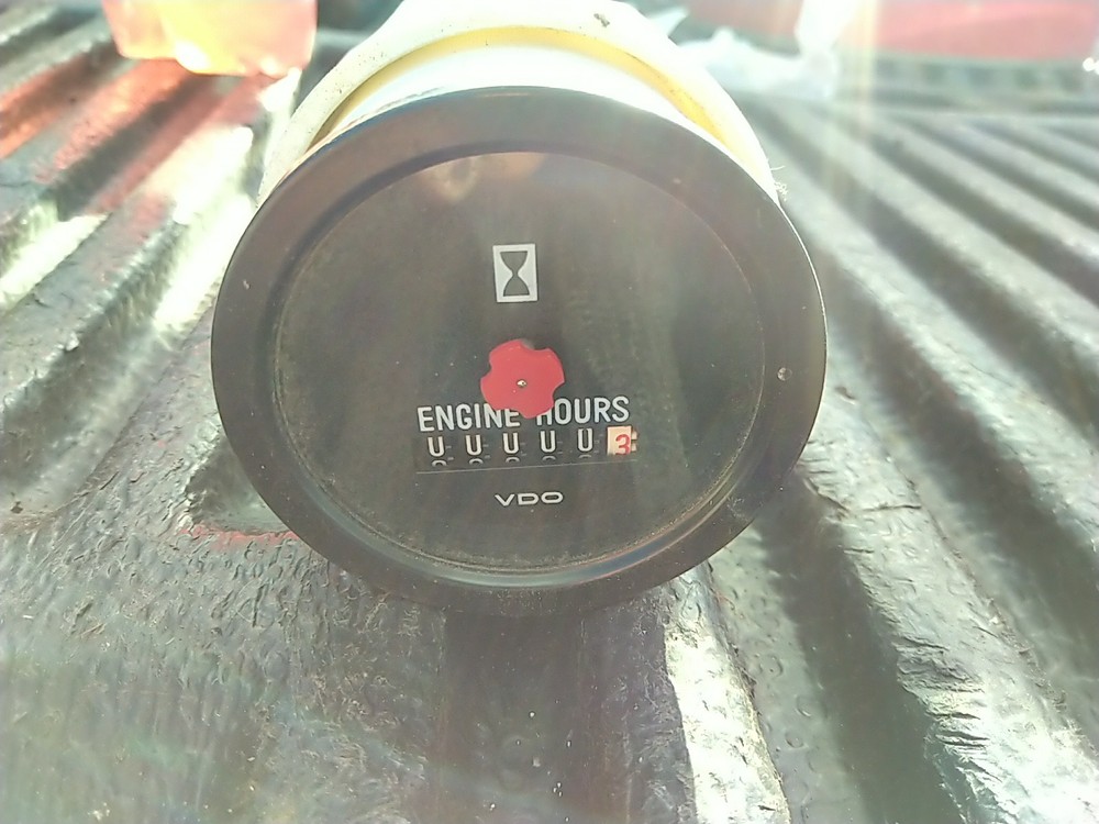 VDO Hour Meter 331 032 005 Hourmeter 2" Holesize .3 Hours On Meter