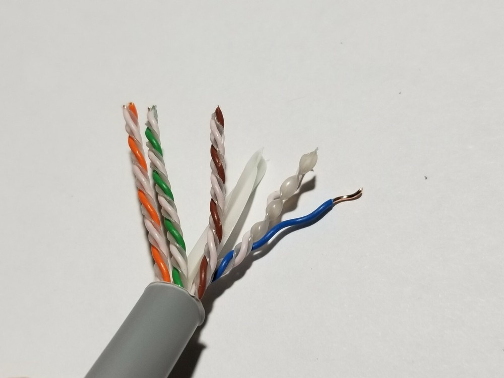 Commscope CS44R Cat6A U/UTP Network Ethernet 10G 10Gig Cable Riser Gray /100ft