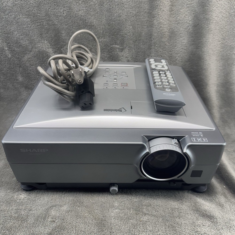 Sharp XG-C330X 3LCD Projector 3300 ANSI With Remote