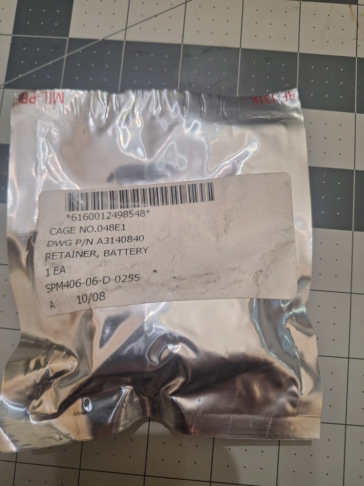 PVS 7 A/C  battery holder