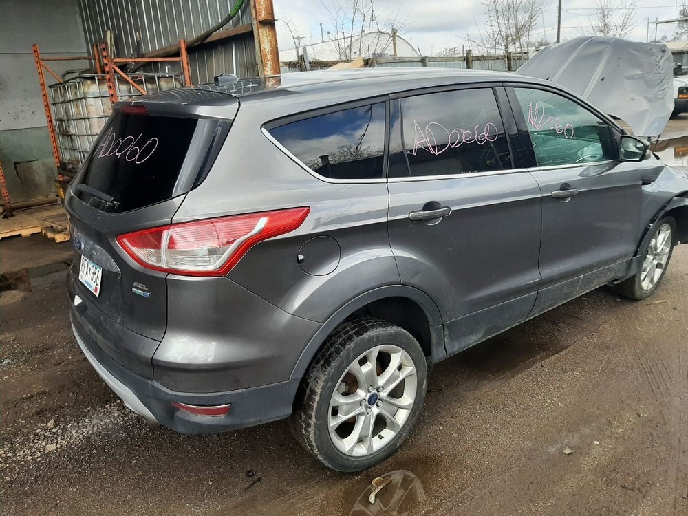 ESCAPE 2013 High Mounted Stop Light 944486