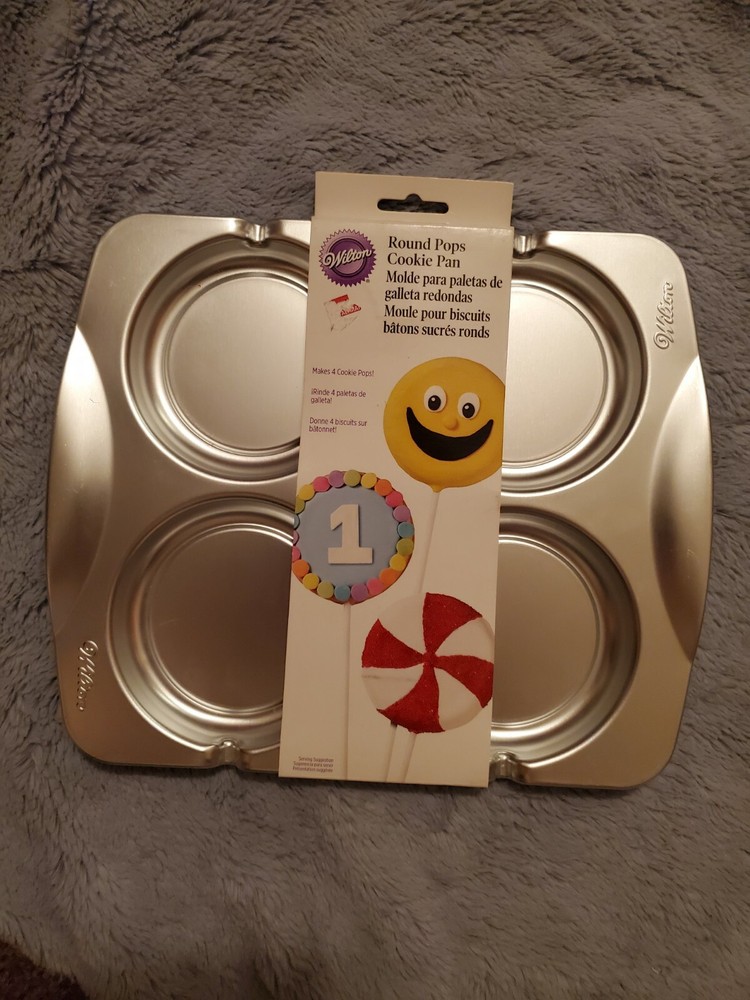 Wilton Round Cookie Pops Pan NEW