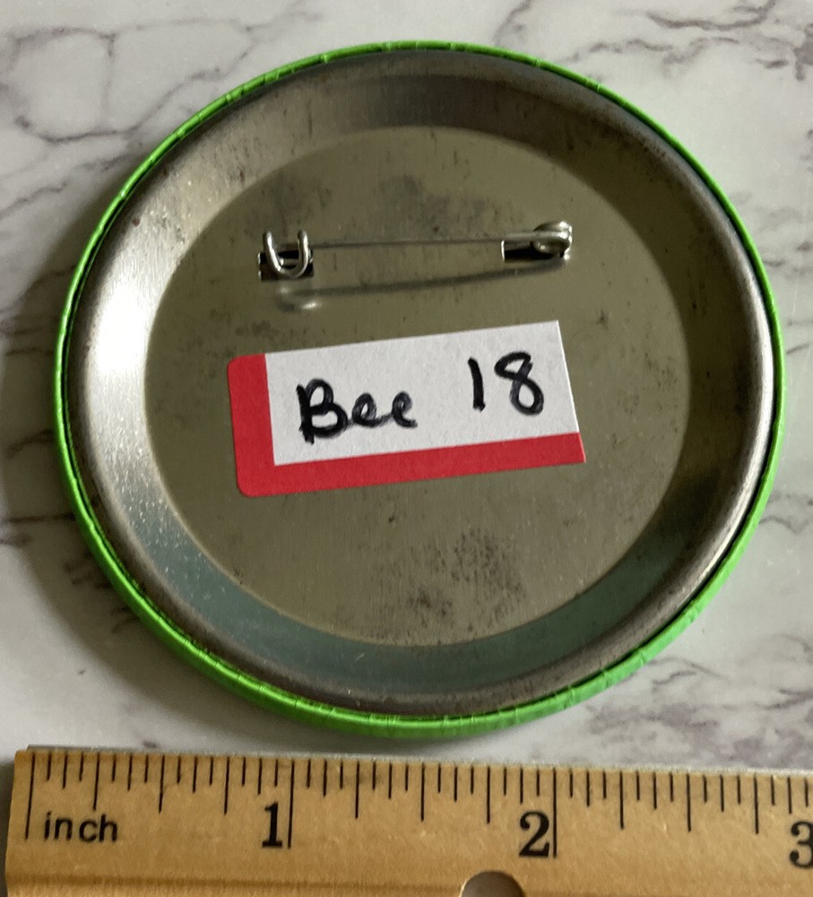 Budweiser Irish Beer Pinback Button Pin BEE-18