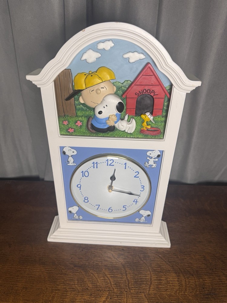 Peanuts Danbury Mint The Snoopy Collector Clock 2003 Works
