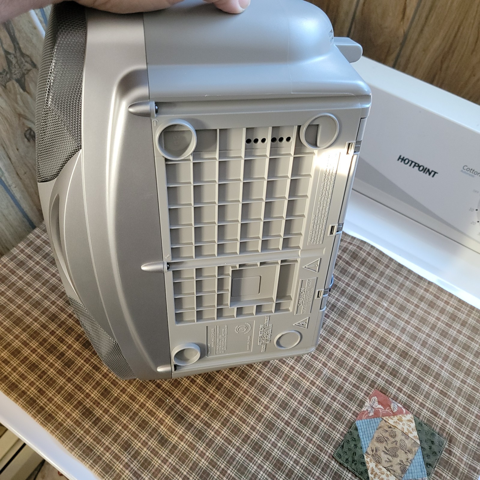 Sony CFD-S26 AM/FM Radio CD Player Dosnt Work Sounds Great And Clean Radio