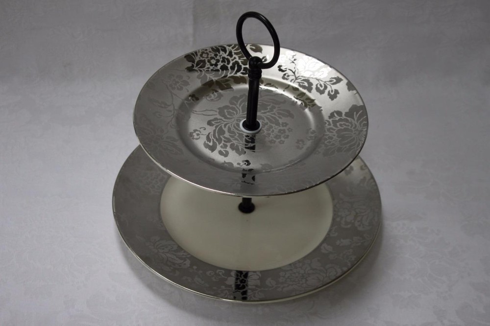 222 FIFTH EMMALYN 2-TIER APPETIZER TRAY STAND - E SILVER