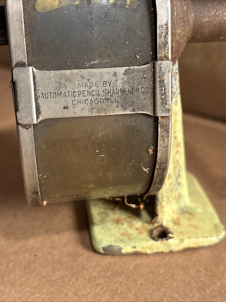 Vintage Chicago Automatic Pencil Sharpener