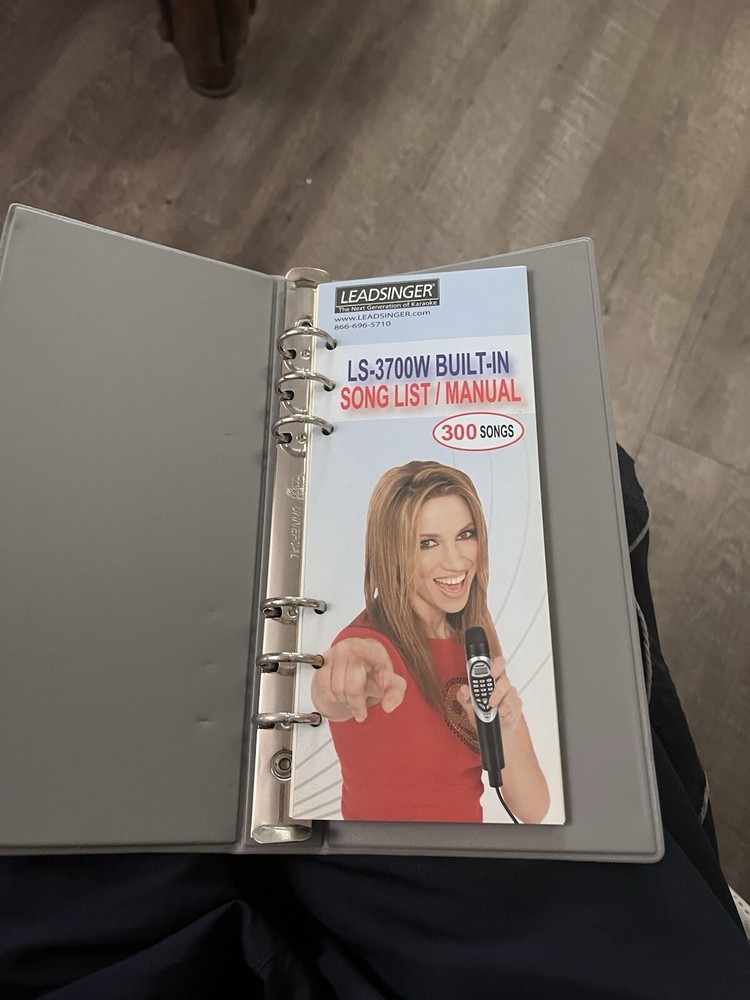 Lead singer Microphone (no sound)