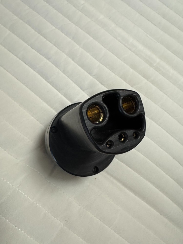 Tesla Supercharge Adapter/Converter for US spec in EU, Type2 DC