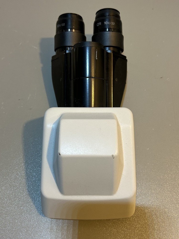 NIKON Y-TB BINOCULAR MICROSCOPE HEAD FOR ECLIPSE - CFI 10X/22 EYE PIECES