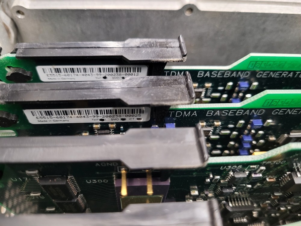 Agilent E5515C 8960 Series 10 Wireless Comm Test Set Pattern Generator 002 003