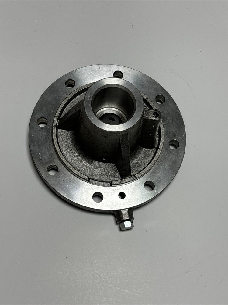 Oil pump for Carlyle refrigeration compressor