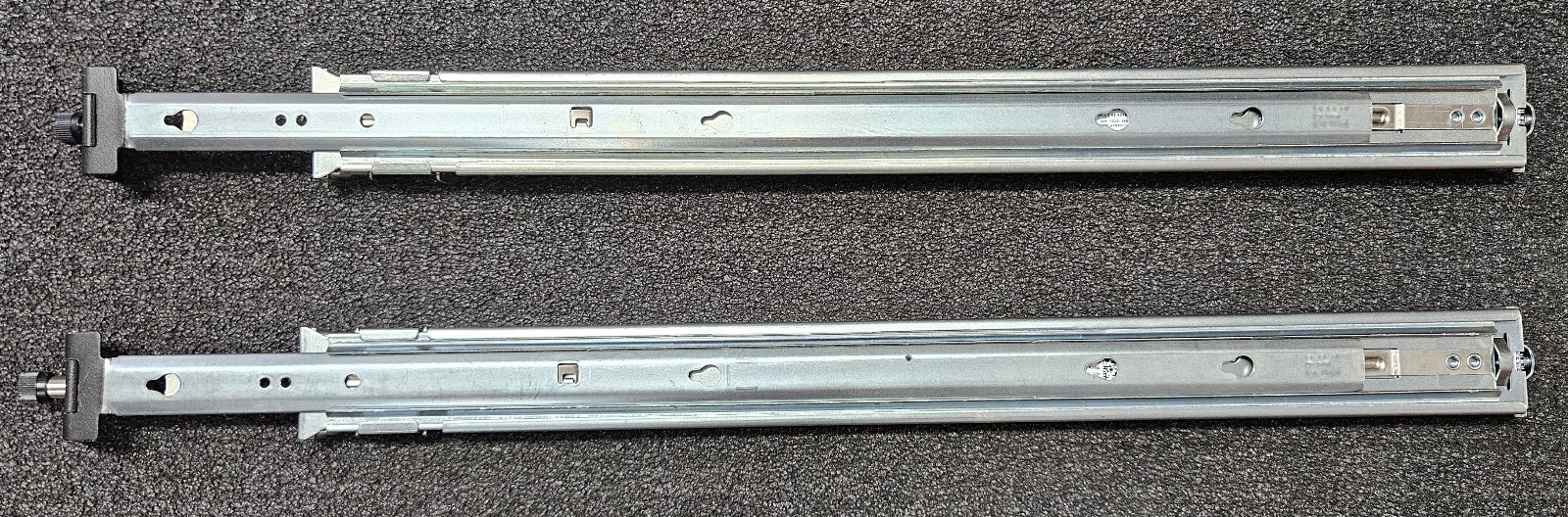 Dell 5RN1M A5 Enterprise Network Swtich Rack Mount Rail Kit (Inner and Outer)