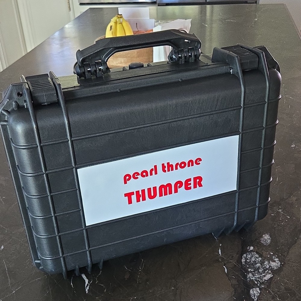 Pearl Drum Throne Thumper with case