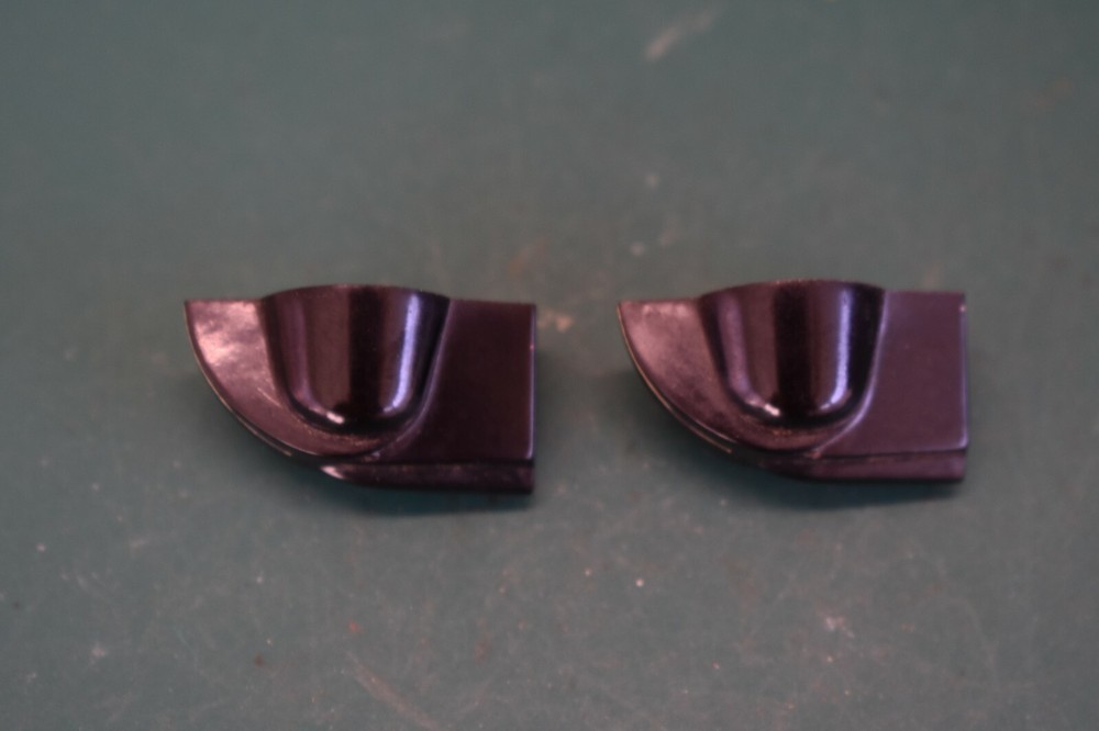 Daka Ware Vintage Black Chicken Head Control Knobs Lot of Two